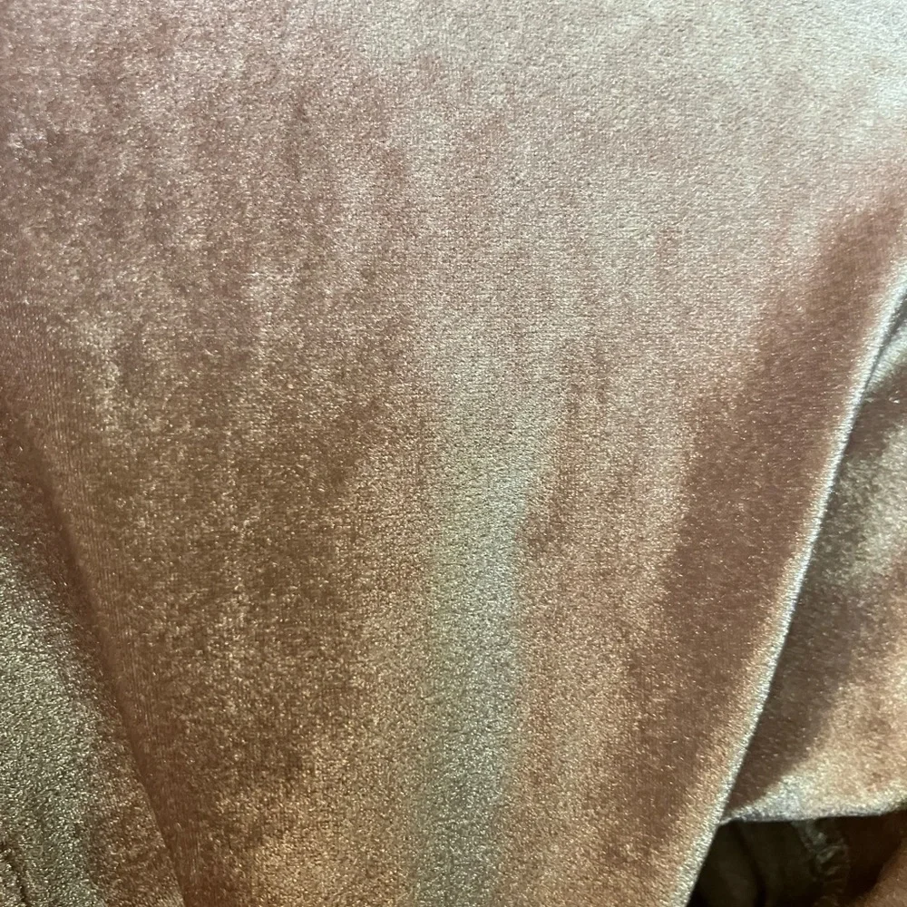 Lululemon Velvet Pink Leggings - Picture 7 of 8
